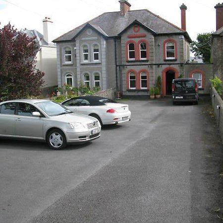 Dun Aoibhinn Guest Accommodation Galway Bagian luar foto